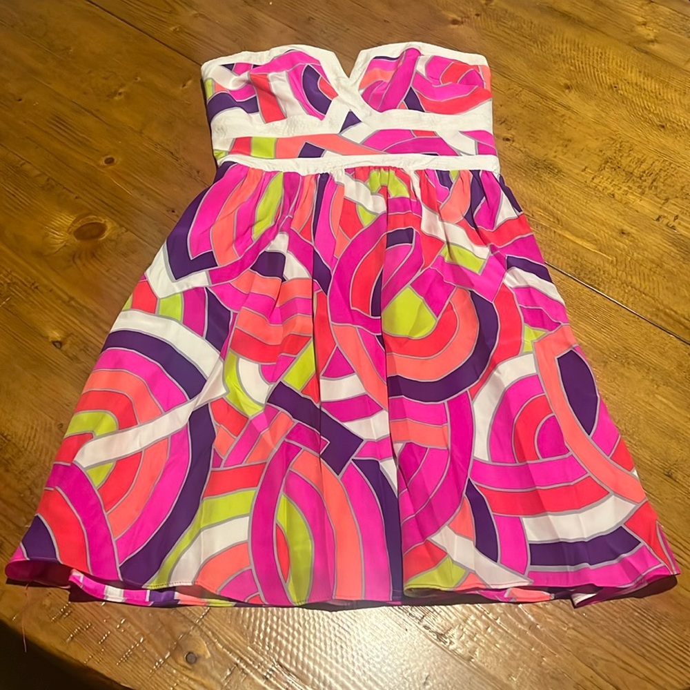 Alice and Trixie dress
